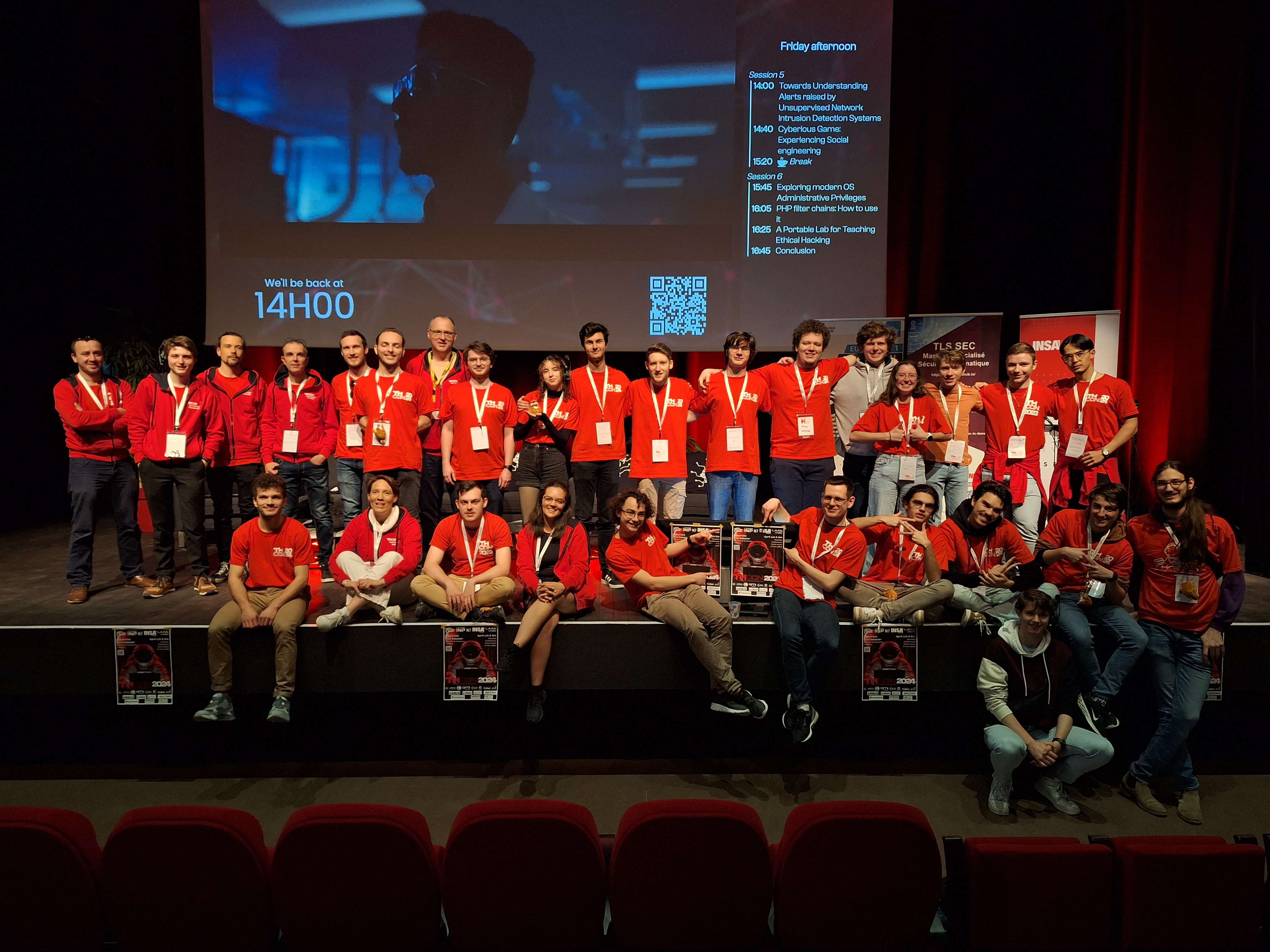Primer podio internacional en Toulouse Hacking Convention