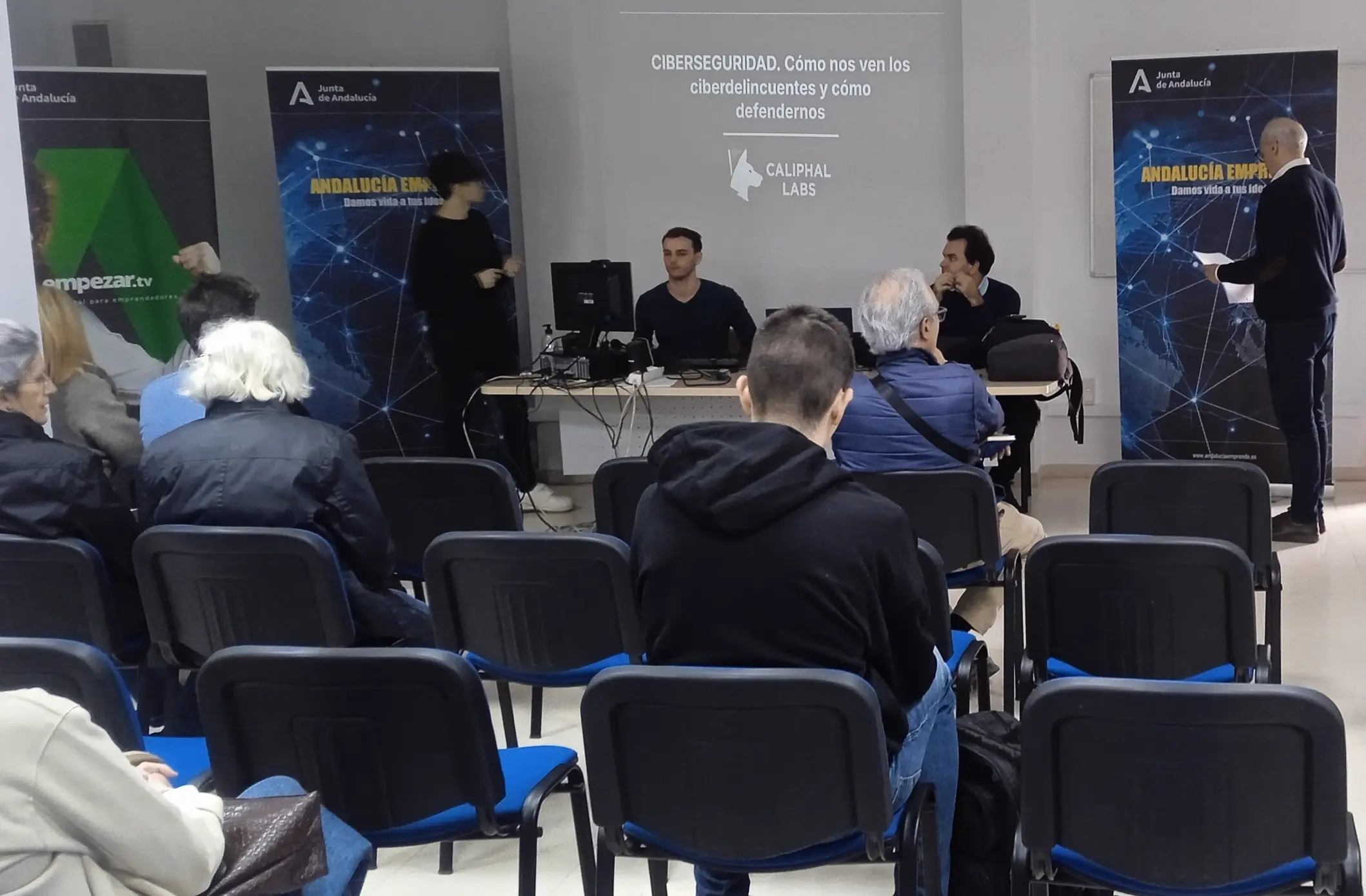 Ponencia de ciberseguridad en CADE Córdoba